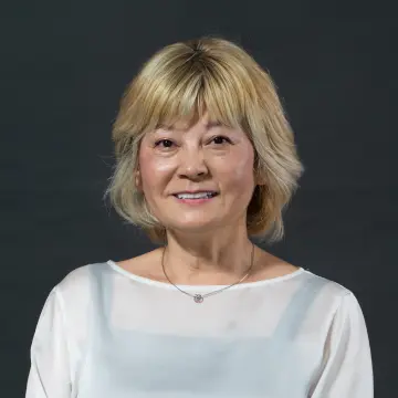 峠 美也子